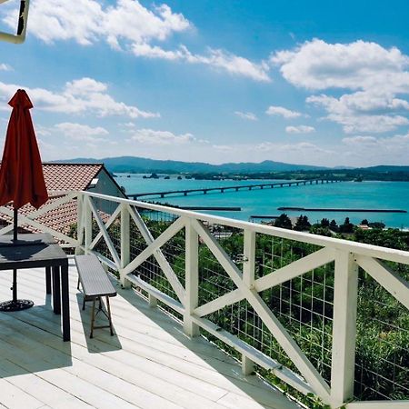 ペンションパシフィカ古宇利 Villa Kouri Exterior photo