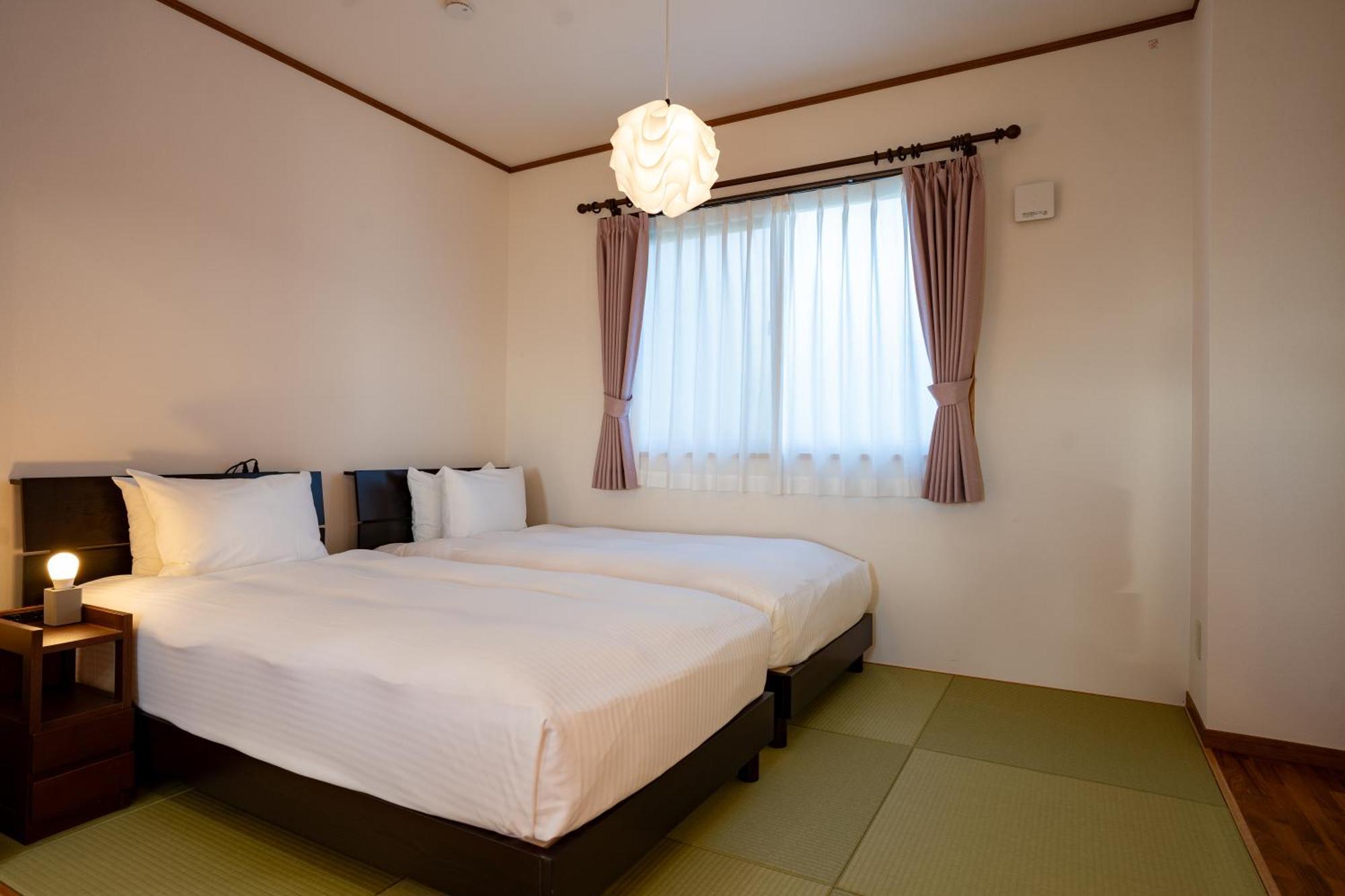 ペンションパシフィカ古宇利 Villa Kouri Exterior photo