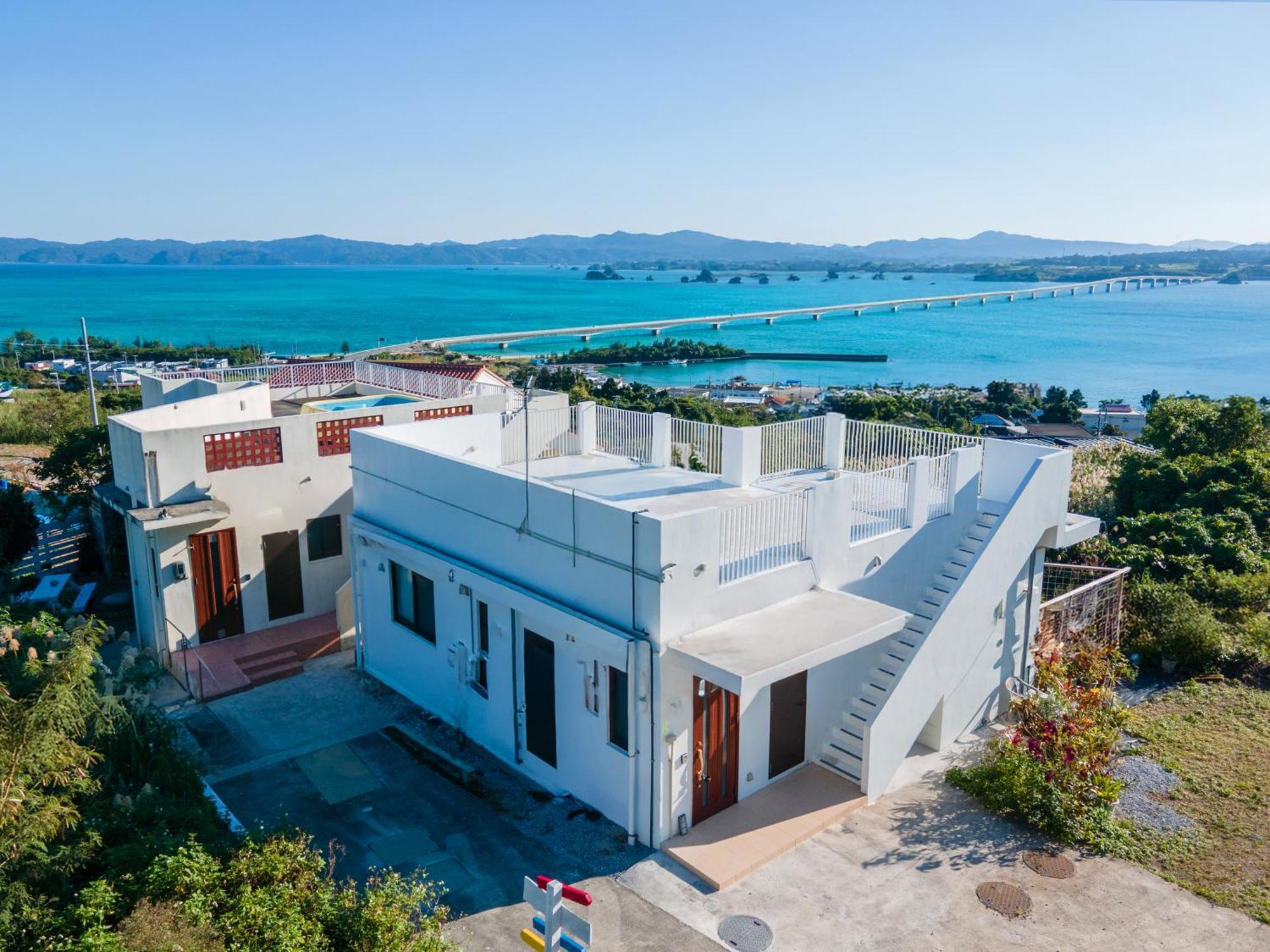 ペンションパシフィカ古宇利 Villa Kouri Exterior photo